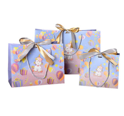 comprare Borse promozionali di carta con logo Borsa di carta di lusso riutilizzabile fabbricazione online