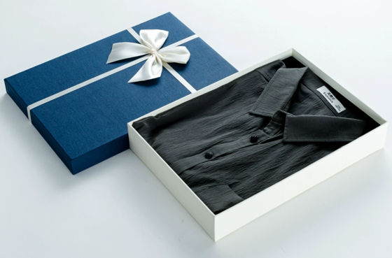 Good price Valentine'S Day Gift Box Large Elegant Packaging For Pajamas Scarves Shirts online
