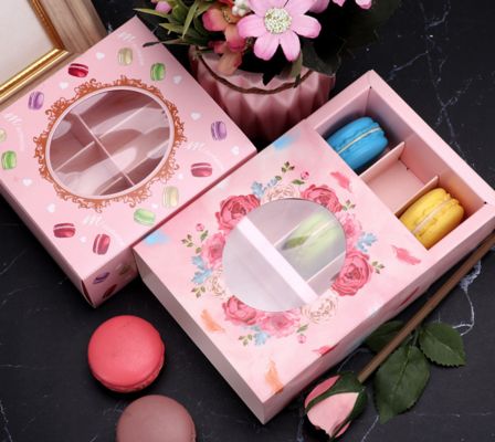 kopen Pink Feather Rose Macaron Gift Box met helder raam Elegante Franse dessert verpakking voor feesten Bruiloften gunsten online vervaardiging