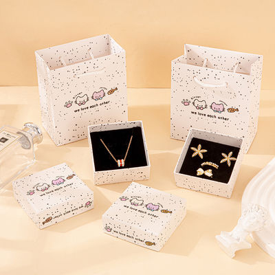 kopen Cartoon Sieraden Verpakking Doos Leuke Ring Oorbel Ketting Geschenkdoos Ornamenten Opbergdoos online vervaardiging