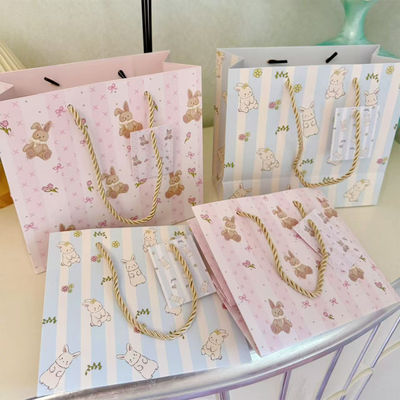 Giá tốt. Thùng quà động vật hoạt hình dung lượng lớn Thùng cầm tay vải giấy tinh tế Thùng đóng gói quà sinh nhật trực tuyến