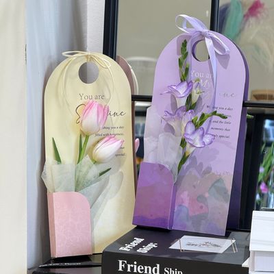 Хорошая цена Flower Gift Box Single Stem Luxury Packaging Hand Tied Ribbon Inspirational Message Card Included онлайн
