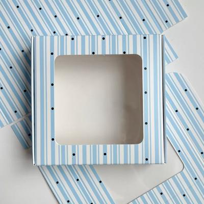 Bom preço Caixa-presente de janela transparente, feita à mão, embalagem universal para presentes, caixa de avião, por grosso on-line