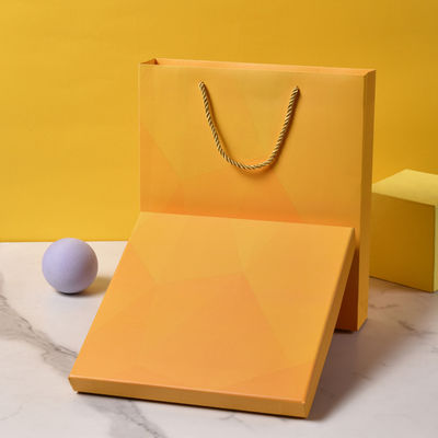 Guter Preis Seiden Schal Geschenkbox Schal Augenmaske Verpackungsbox Quadrat Custom Geschenkbox Online