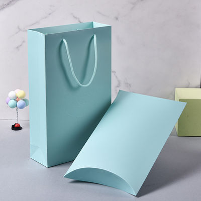 Bon prix Boîte en papier personnalisée, coffret cadeau pour écharpe, emballage élégant pour écharpes et foulards en soie, idéal comme emballage souvenir de réunion annuelle en ligne
