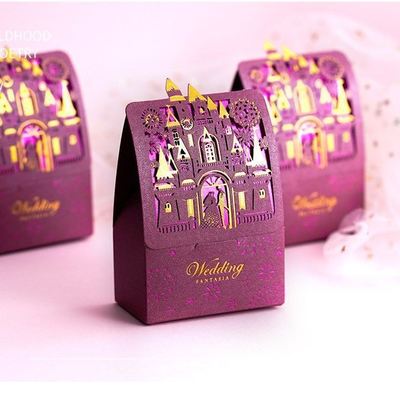 Harga yang bagus ​​Set Kotak Souvenir Pernikahan Fantastis Desain Potongan Laser Kastil Eropa Mahkota Atas Kemasan Mewah Kotak Hadiah Permen Premium on line