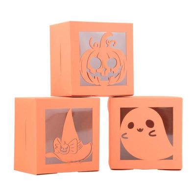 Bon prix Emballage écologique Boîtes en carton noir avec vitre à découpe laser Boîtes à gâteaux en PVC Boîtes à biscuits carrées en ligne