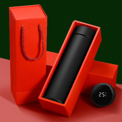 comprar Custom Printed Water Bottle Packaging Set Foldable Paper Box Paper Bag With Logo Hot Stamping UV & Silk Screen Printing Fabricación en línea