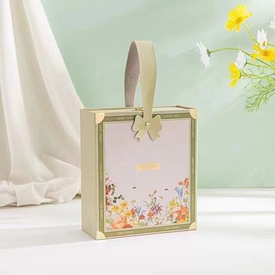 Harga yang bagus Kotak Hadiah Pernikahan Kebun Hadiah Manis Cetak Bunga Kemasan Hadiah Pengiring Pengantin Pita Pegangan Kotak Hadiah Kosong yang Dapat Disesuaikan on line