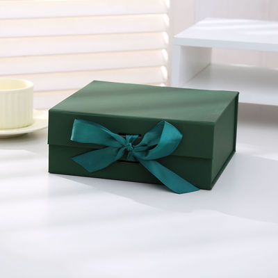কেনা Emerald Green Flip Top Gift Box One Piece Folding Luxury Packaging Satin Bow Accent Premium Paperboard Construction অনলাইনে উৎপাদন