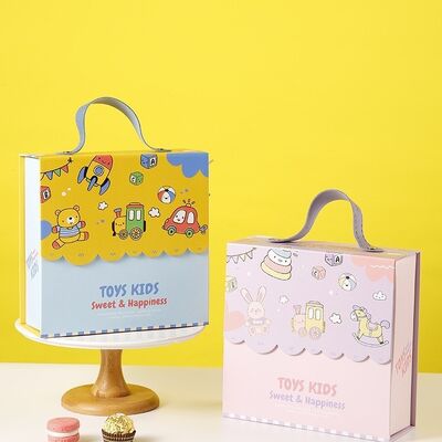 購入 スイートハピネス フリップトップ ギフトボックス ポータブル 子供用誕生日 ベビーシャワー 記念品ボックス キュートな動物列車デザイン 黄色テーマ オンライン製造