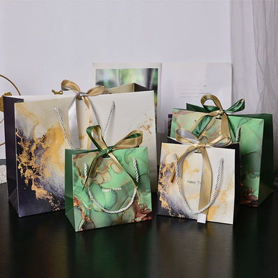 Buon prezzo Luxury Custom Logo Shopping Paper Bag Printed Gift Retail Craft Gioielli Cosmetici in linea