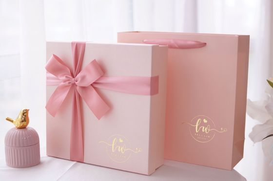 좋은 가격 견고한 발렌타인 데이 리본 선물 상자, 윗면과 아랫면 덮개, 대형 선물 포장 상자 온라인으로