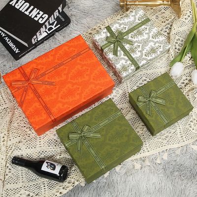 Exquisite Rigid Gift Box Souvenir Gift Box Customized Color Logo Perfume And Spice Flower Box