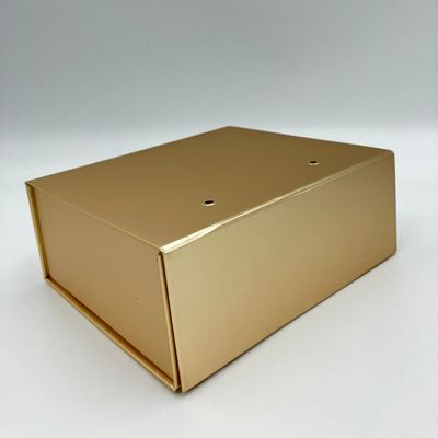 Harga yang bagus Pabrik Custom Lipat Kotak Kertas Kotak Hadiah Untuk Pakaian / Tas Kotak Magnetik on line