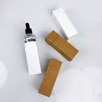 Confezioni su misura Confezioni cosmetiche Olio essenziale Perfume Esempio carta d'arte