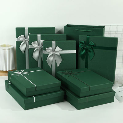Guter Preis Maßgeschneiderte rechteckige Geschenkbox mit Deckel und dunkelgrüner Verpackungskiste mit Bogen Fotoalbum Kleidung Geschenkbox Online