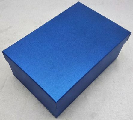 Individuelle rote, starre Geschenkbox, rechteckig, Luxusbox für Kleidung, Geburtstag und Feiertagsverpackung