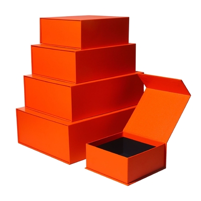 Anpassungsfähige Kraft-Weiß-Geschenkboxen Umweltschonende Verpackung mit One-Stop-Service