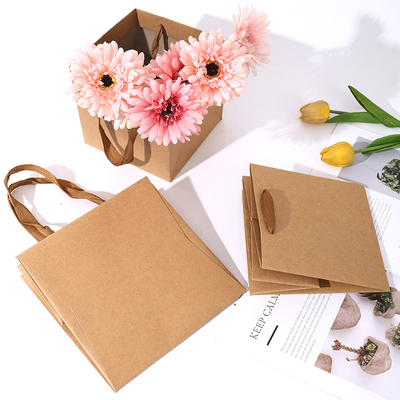 Dobra cena. Kraft Paper Gift Bags Set Square Bottom Flower Bouquet Piekarnia Torby zakupowe z uchwytami w Internecie