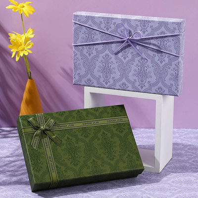 Buen precio Caja de regalo de la lavanda para ropa de dormir de lujo en línea
