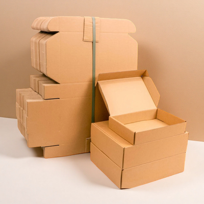 Goede prijs Gepersonaliseerde grootte Kraft papier vouwverpakkingsdoos online