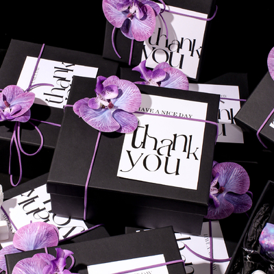Guter Preis Anpassbare Corporate Geschenkbox Schwarz Lila Orchideen Design Online