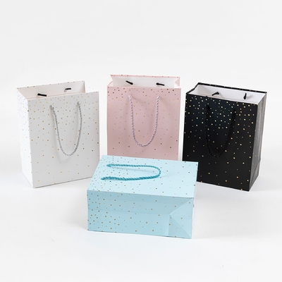 Bon prix Sac cadeau d'anniversaire sac cadeau de beauté cosmétiques sac à main sac d'emballage en ligne