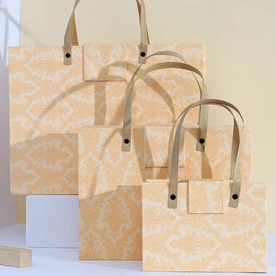 Good price Birthday Party Gift Packaging Boxes Custom-Made Handheld Gift Boxes Holiday Gift Boxes And Souvenir Packaging Boxes online