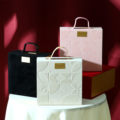 Guter Preis Luxury Gift Box Set Pearl Accent Floral Embossed Packaging Cosmetic Case Festival Birthday Carry Box Online